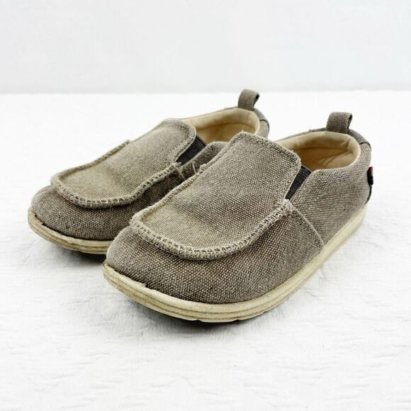 Boys canvas shoes size 10 tan - Picture 1 of 8
